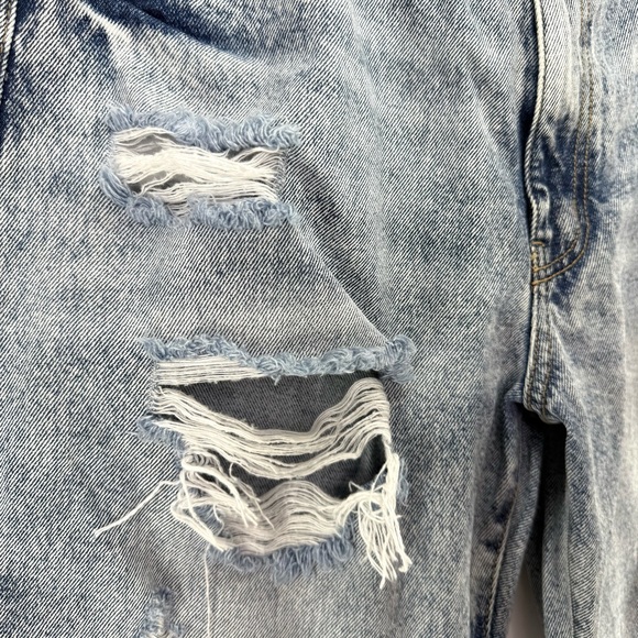 KanCan Karen High Rise Mom Distressed Denim Cropped Jeans 13/30 - Picture 6 of 13